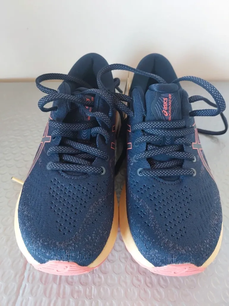 Asics Gel Kayano 29 bike d'occasion — image 2 sur 8