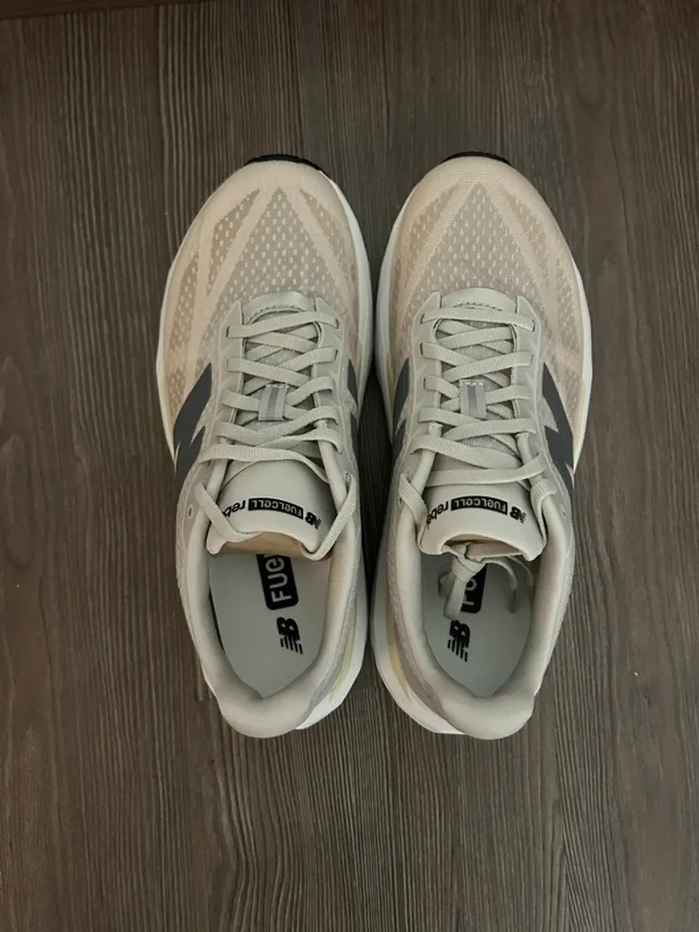 New Balance Rebel bike d'occasion — image 5 sur 6