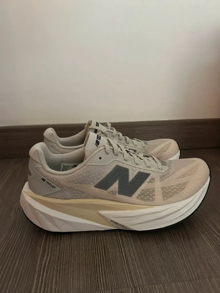 New Balance Rebel bike d'occasion — image 2 sur 6