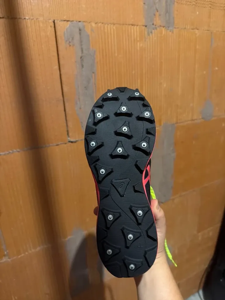 Použité Asics Running Shoes bike — obrázek 4 z 4
