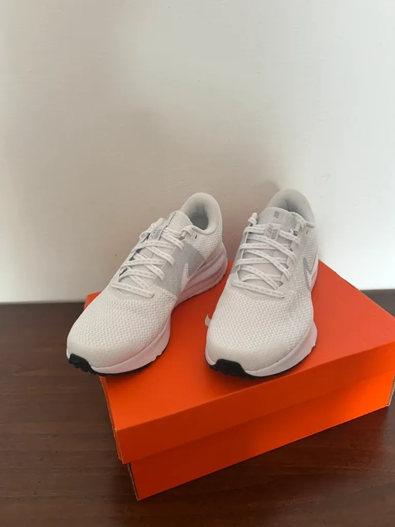 Gebrauchtes Nike Run Defy bike — Bild 2 von 6