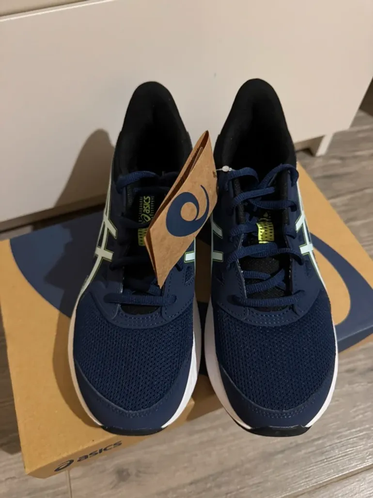 Použité Asics Jolt 4 bike — obrázek 5 z 11