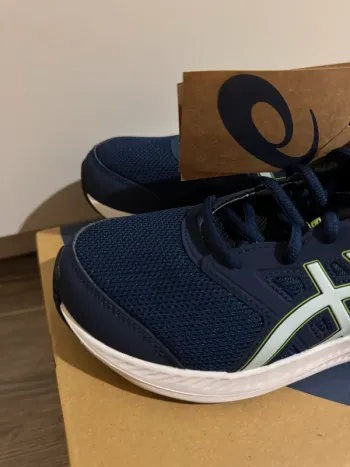 Použité Asics Jolt 4 bike — obrázek 2 z 11