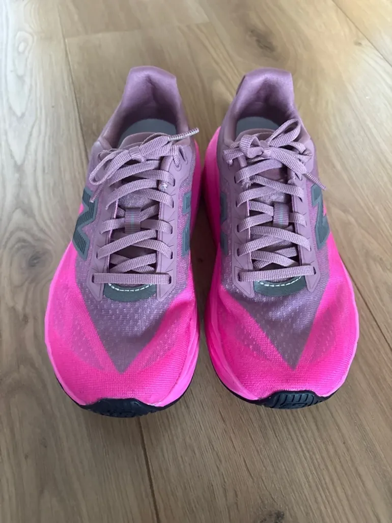 New Balance Fuelcell Rebel v5 bike d'occasion — image 2 sur 13