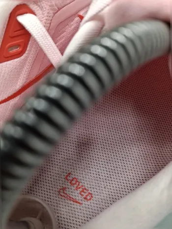 Gebrauchtes New Balance Zoom Structure 24 bike — Bild 6 von 8