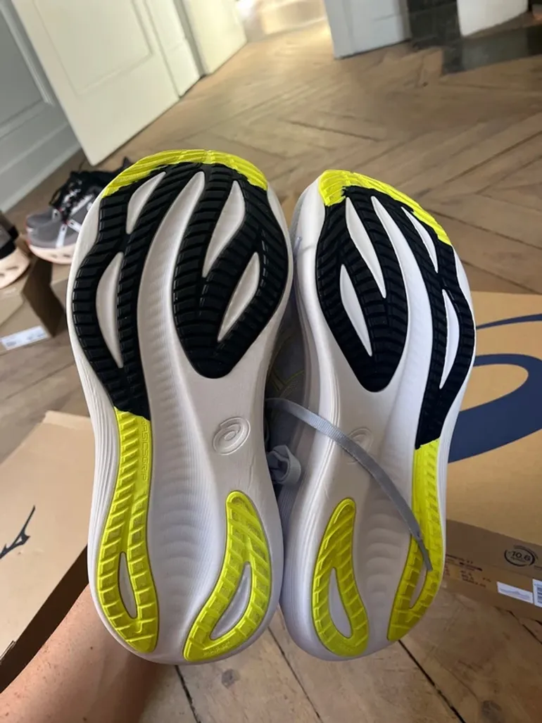 Gebrauchtes Asics Gel Nimbus 27 bike — Bild 2 von 4