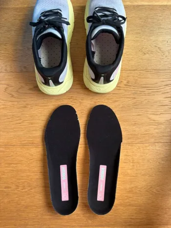 Použité Hoka running shoes bike — obrázek 4 z 11