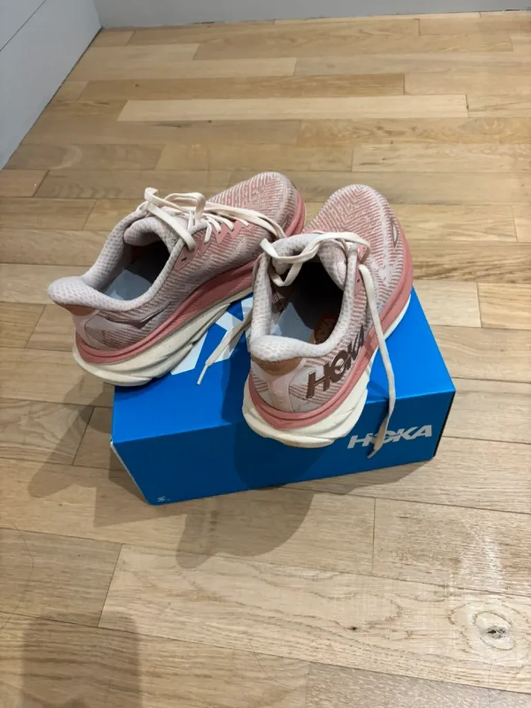 Gebrauchtes Hoka Clifton 9 bike — Bild 2 von 5