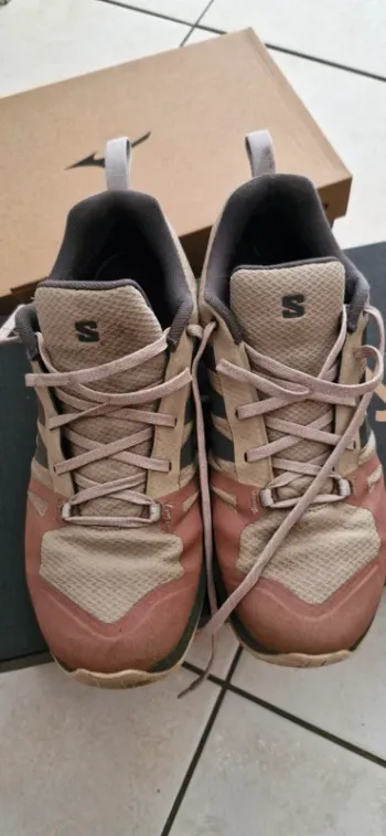 Salomon Trailrunning Shoes bike d'occasion — image 3 sur 4