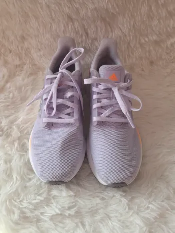 Adidas Sneaker Laufschuhe flieder weiß Größe 40 Neu bike d'occasion