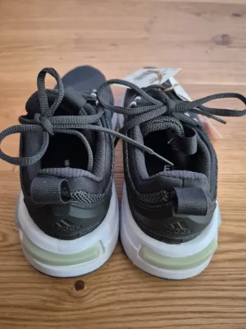 Używany Adidas Schuhe Gr. 38 2/3 running course a pied bike — zdjęcie 3 z 8