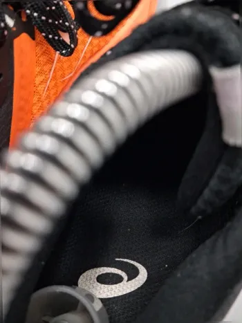 New Balance Gel Trabuco 13 bike d'occasion — image 6 sur 8