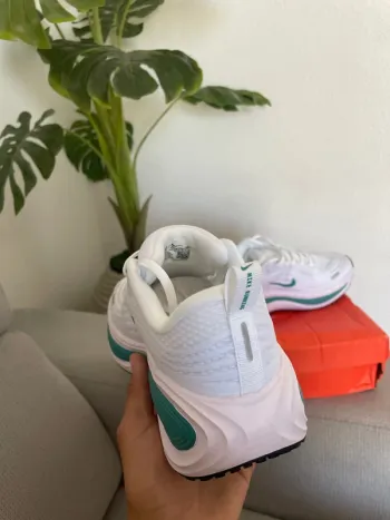 Nike Vomero Plus bike d'occasion — image 4 sur 5