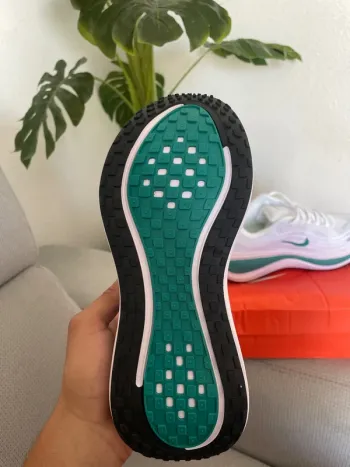 Nike Vomero Plus bike d'occasion — image 5 sur 5