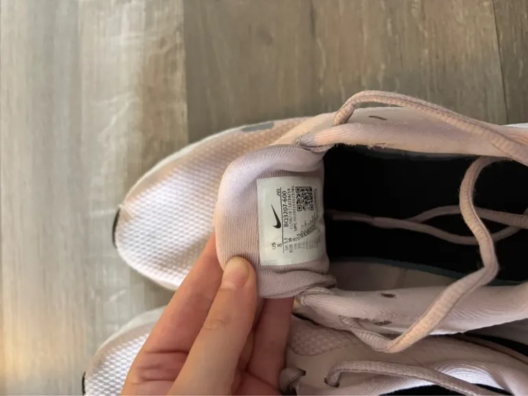 Käytetty Nike Sportschuhe bike — kuva 4 / 4