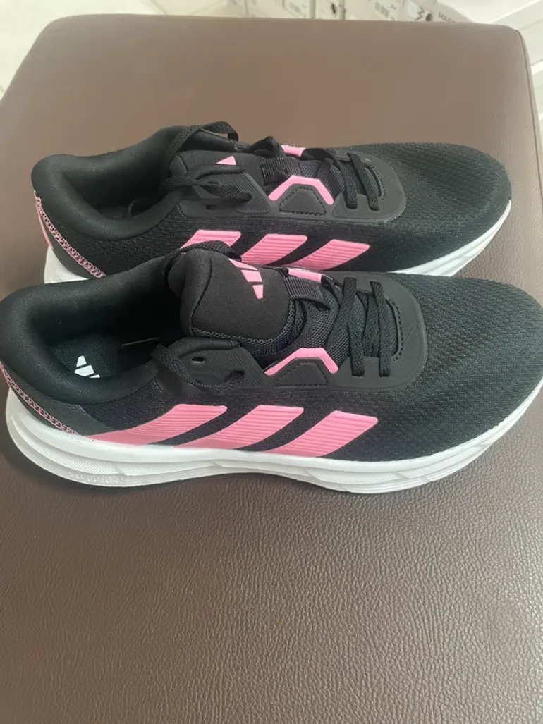 Adidas Scarpe da ginnastica donna bike d'occasion — image 4 sur 7