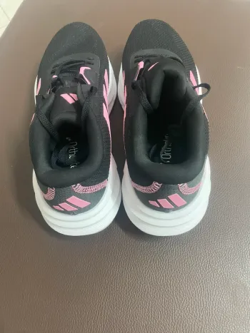 Adidas Scarpe da ginnastica donna bike d'occasion — image 3 sur 7