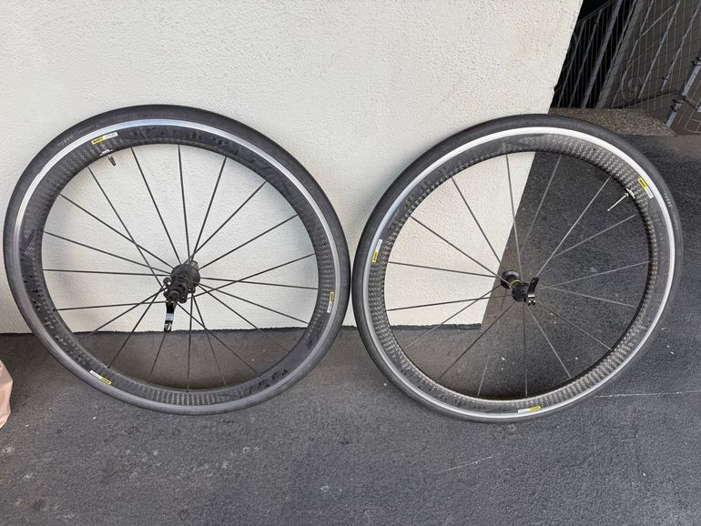 Used Mavic Wheelset 2018 bike — image 2 of 6