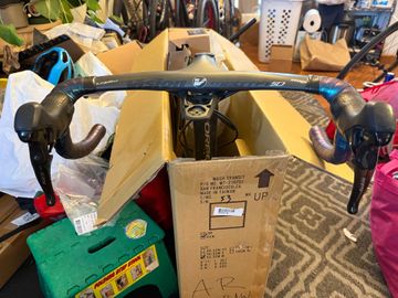 Used Vision Metron Handlebar 2020 bike — image 2 of 3