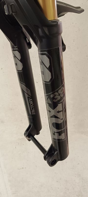 Gebrauchtes Fox 38 Factory Fork bike — Bild 4 von 7