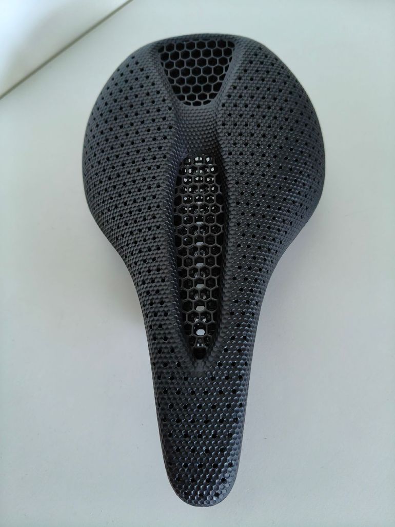 Brugt Ryet 3D Honeycomb Saddle bike — billede 1 af 10