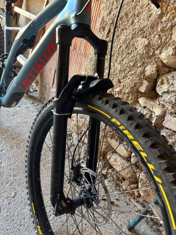 Tweedehands RockShox Pike Fork bike — afbeelding 1 van 4