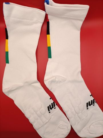 Gebrauchtes Santini UCI Rainbow Cycling Socks 2025 bike — Bild 4 von 8