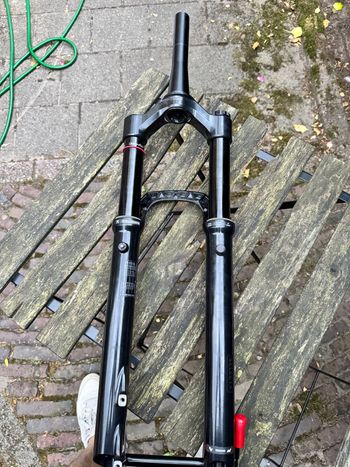 Brugt RockShox Pike Select+ bike — billede 4 af 5