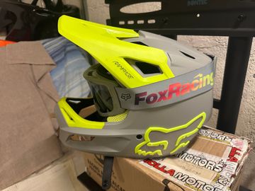Brugt Fox Racing Rampage Helmet 2024 bike — billede 3 af 5