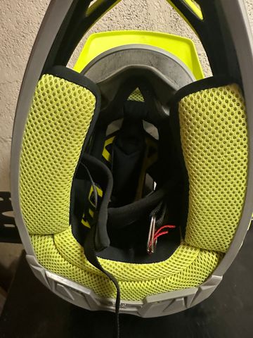 Brugt Fox Racing Rampage Helmet 2024 bike — billede 5 af 5