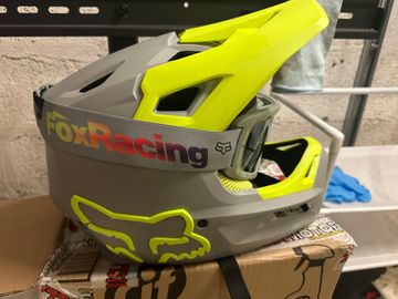 Brugt Fox Racing Rampage Helmet 2024 bike — billede 4 af 5