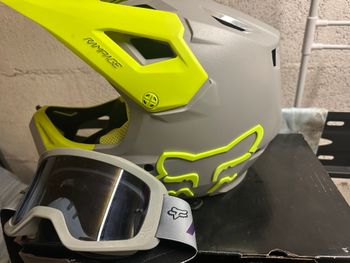 Used Fox Racing Rampage Helmet 2024 bike
