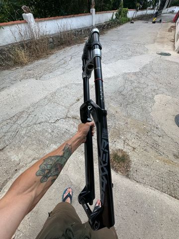 RockShox Boxxer Select 29 2024 bike usato — immagine 2 di 14