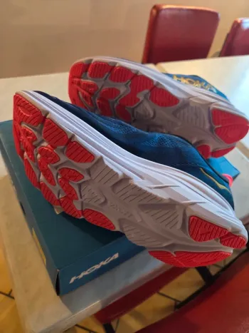 Used Hoka Running Shoes bike — image 4 of 5
