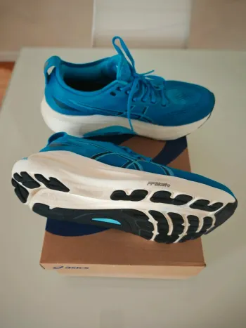 Käytetty Asics Gel Kayano 31 bike — kuva 3 / 4