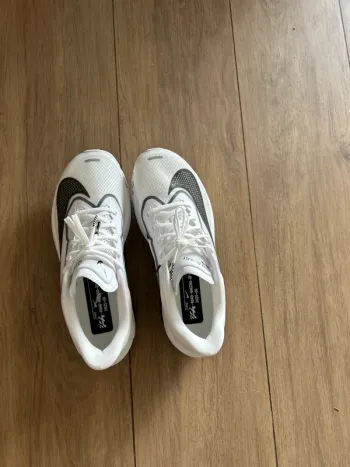 Used Nike Zoomfly 6 bike — image 2 of 3