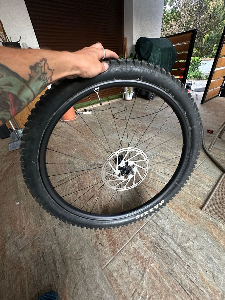 Gebrauchtes Newmen Forge 30 DH 29 2026 bike — Bild 8 von 12