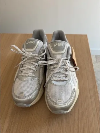 Used Asics Running Shoes - Grey bike