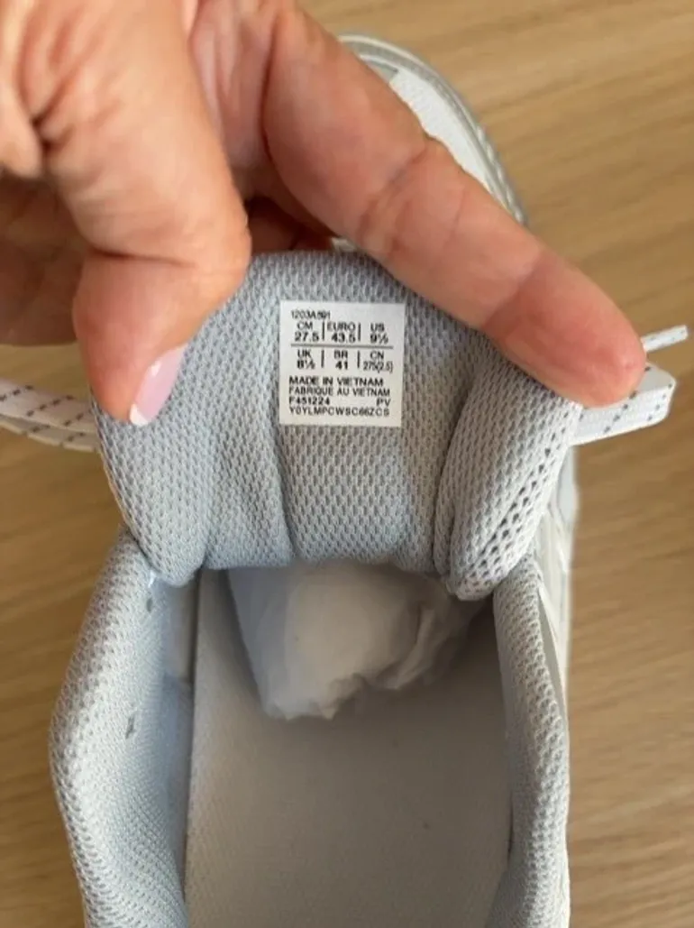 Used Asics Running Shoes - Grey bike — image 7 of 9