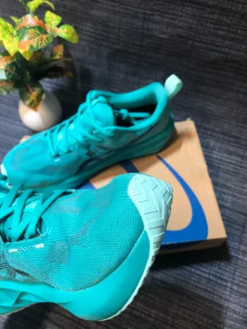 Używany Asics Novablast 5 bike — zdjęcie 6 z 8