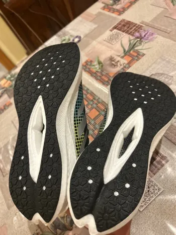 Used Adidas Running Shoes bike — image 8 of 8