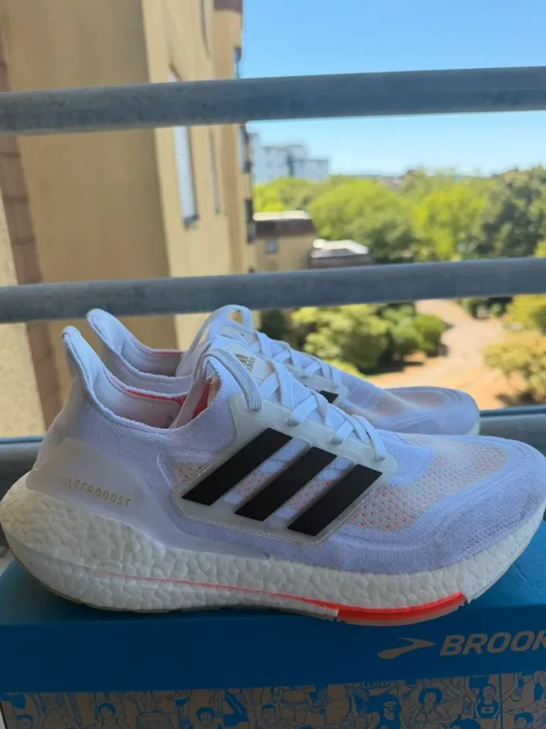 Brugt Adidas Ultraboost Light bike — billede 5 af 11