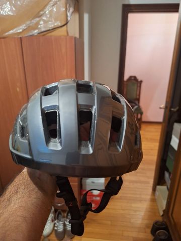 Used Lazer Tonic Helmet 2026 bike — image 3 of 5