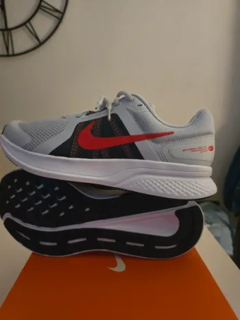 Brugt Nike Run Swift 2 bike — billede 2 af 5