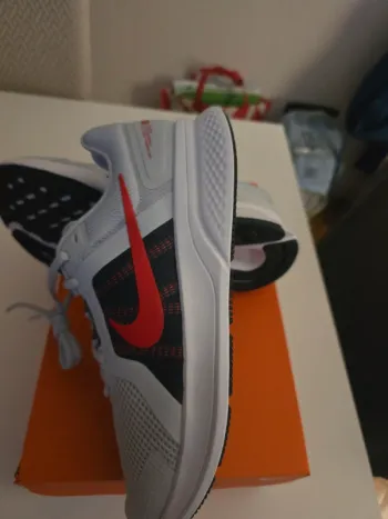Brugt Nike Run Swift 2 bike — billede 3 af 5