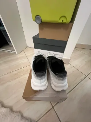 Used On Running Shoes bike — image 4 of 8