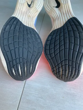 Used Nike Vaporfly Next% 2 bike — image 8 of 8