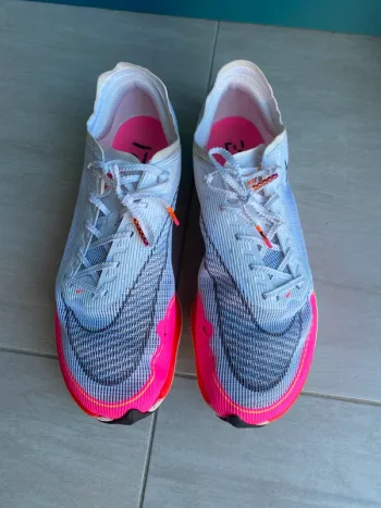 Used Nike Vaporfly Next% 2 bike — image 4 of 8