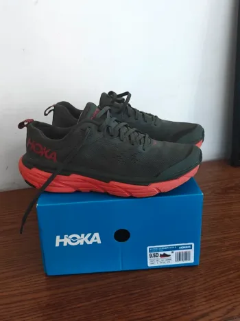 Used Hoka Challenger ATR 6 bike