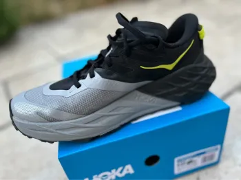 Used Hoka Speedgoat 7 bike — image 8 of 14